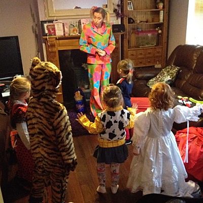 Boggle entertaining at a kids party